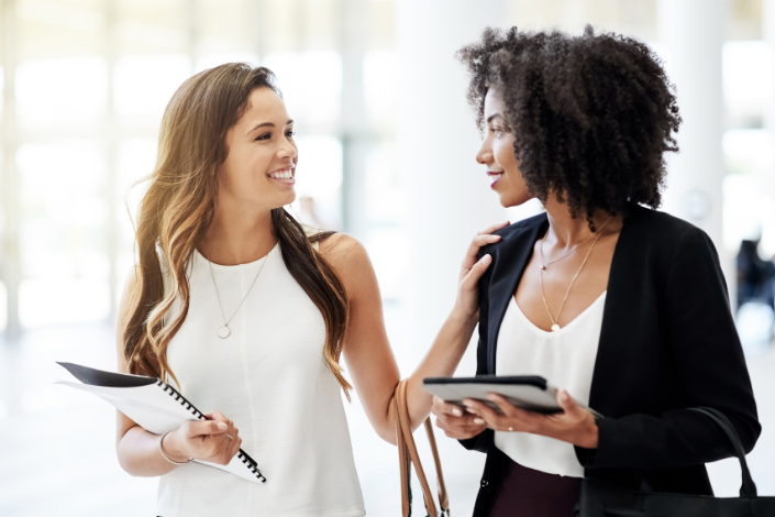 two women having a psychologically safe conversation